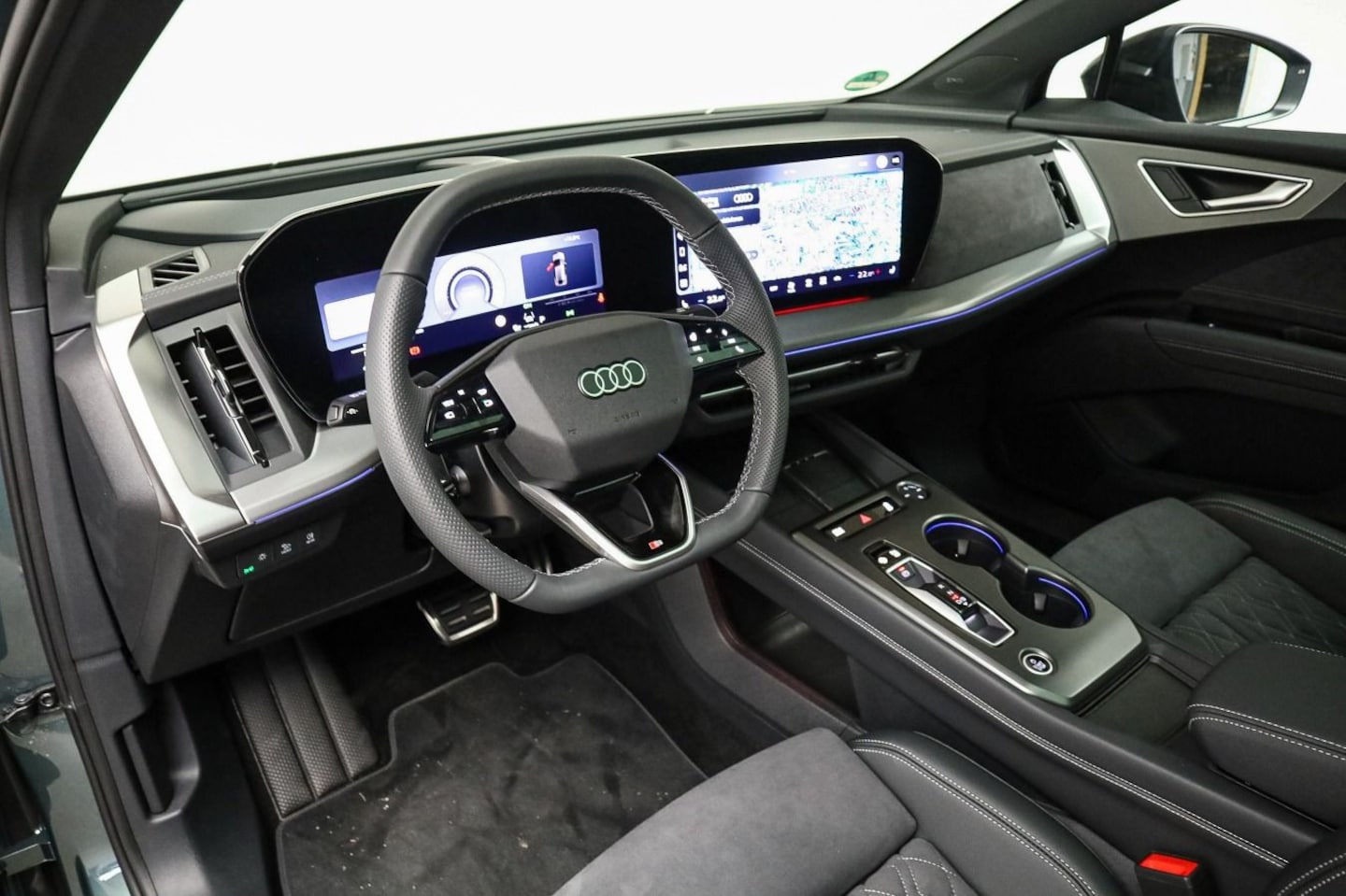 Bild über Audi Q4 Sportback e-tron e-tron quattro performance 250 kW - für weitere Informationen kontaktieren Sie den Audi Partner