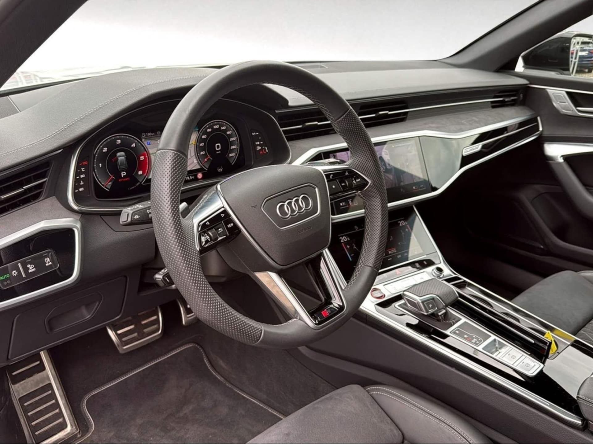 Audi S6 Avant