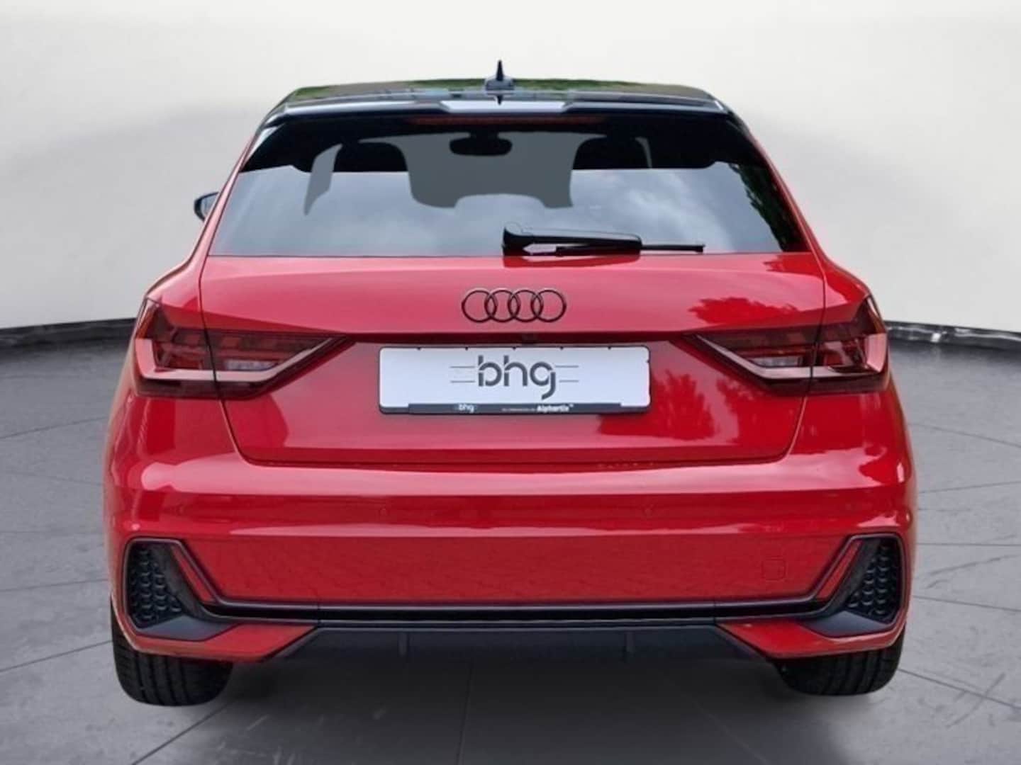 Bild über Audi A1 Sportback S line 35 TFSI S tronic - für weitere Informationen kontaktieren Sie den Audi Partner