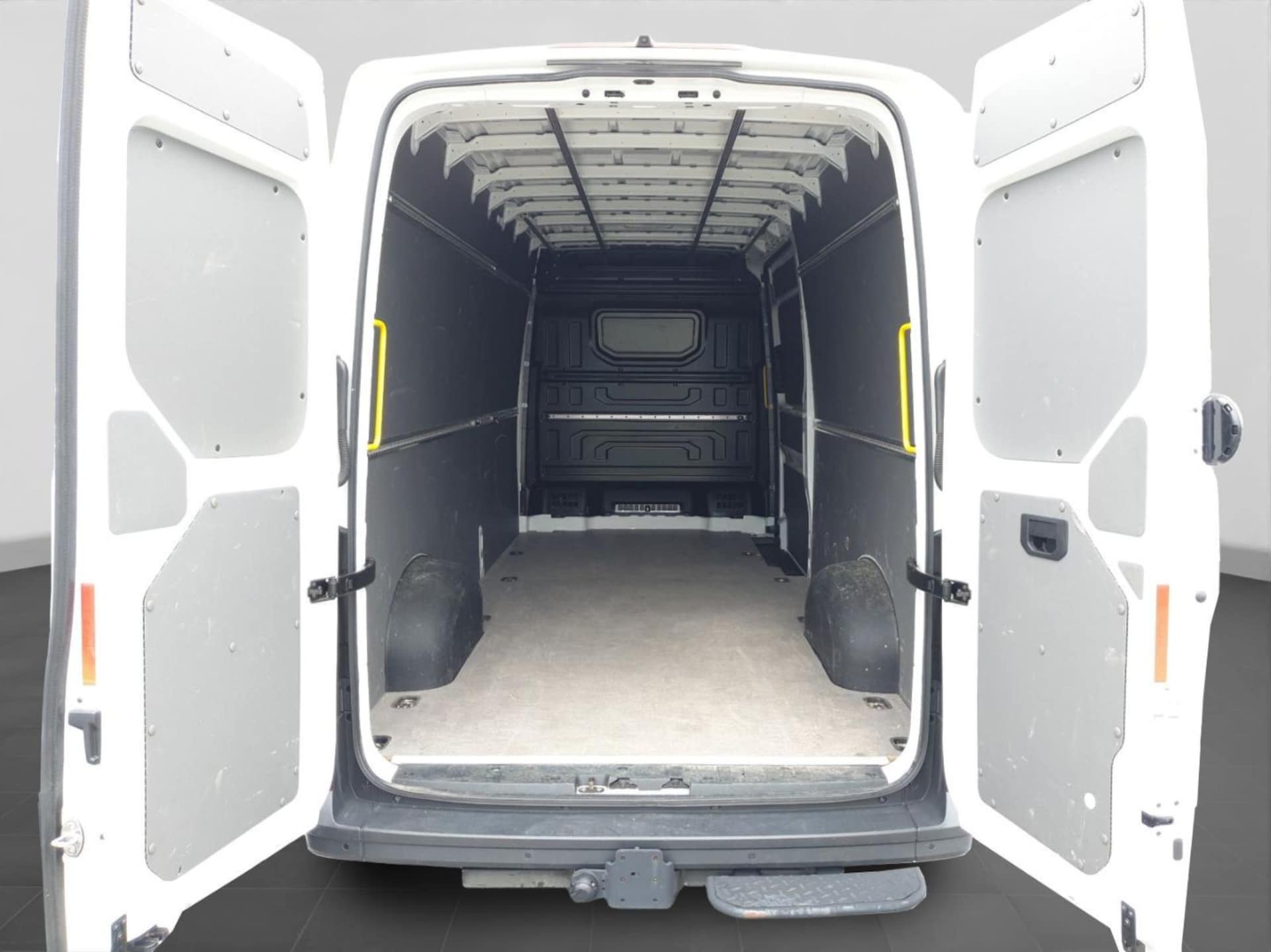 Volkswagen Crafter Kasten langer Radstand