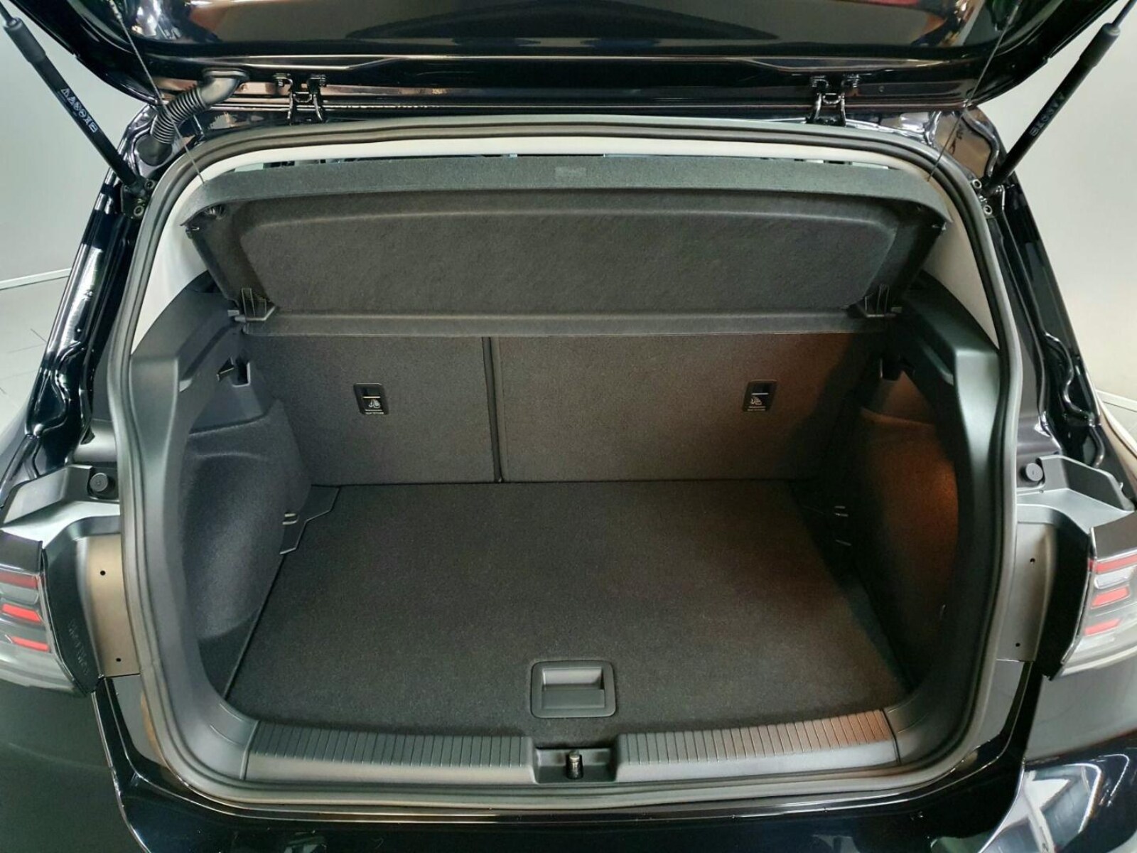 Volkswagen T-Cross – Bild 10