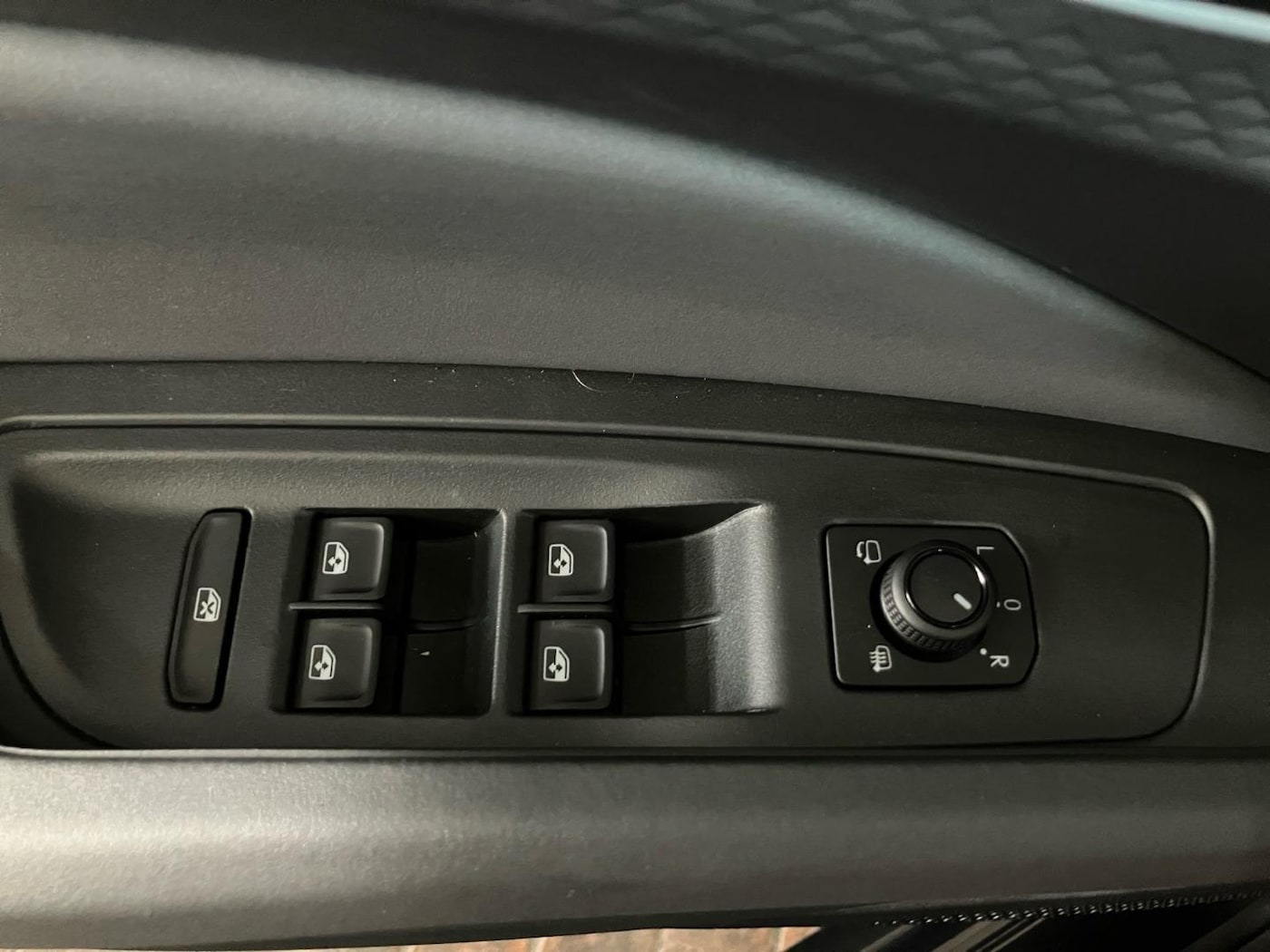 CUPRA Raval 51,5kWh Endurance Dynamic Launch Edition 155 kW (211 CV) — photo 11