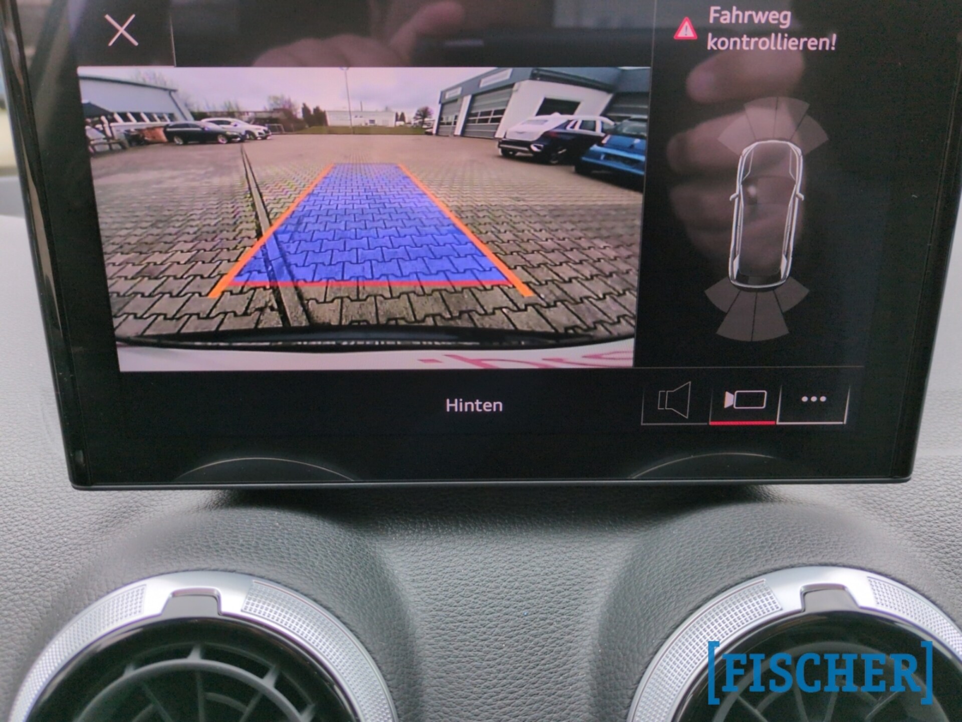 Audi Q2 Advanced