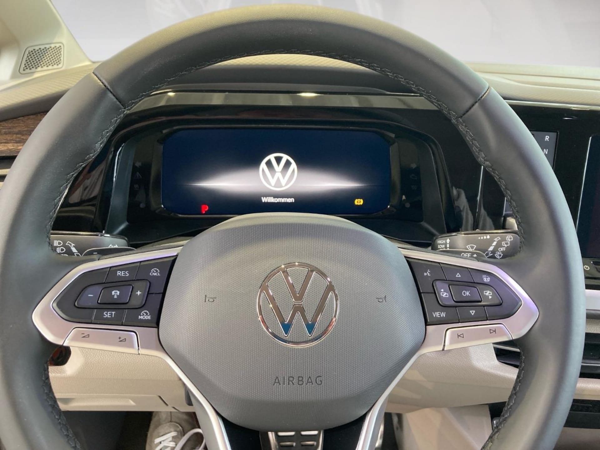 Volkswagen Multivan Style