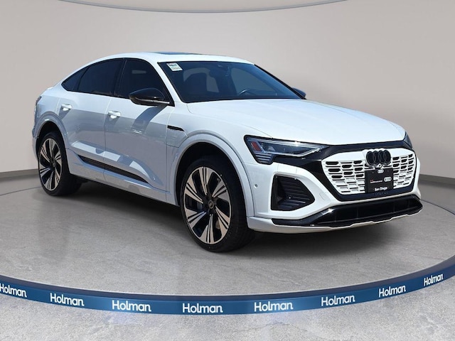 2024 Audi Q8 Sportback e-tron