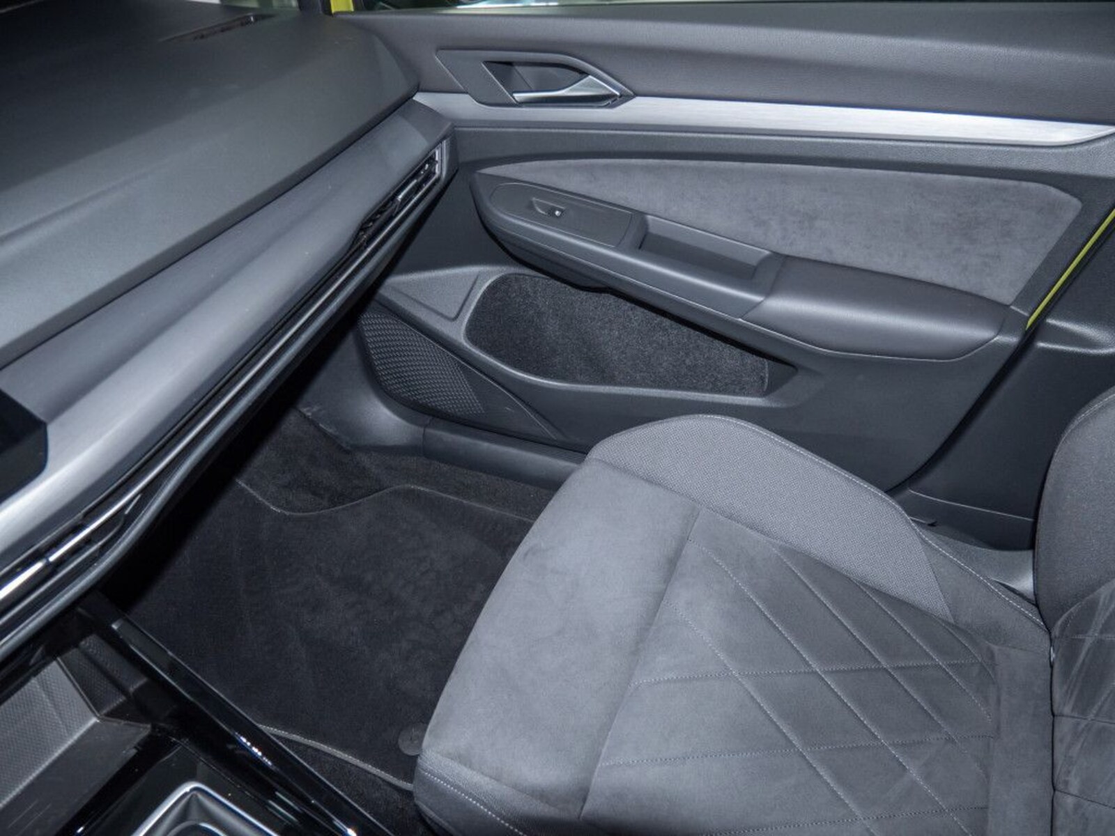 Volkswagen Golf Variant – Bild 14