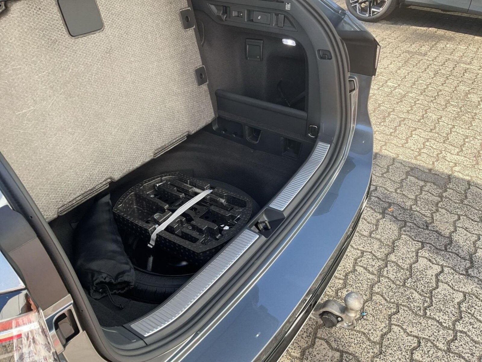 Volkswagen Passat – Bild 17
