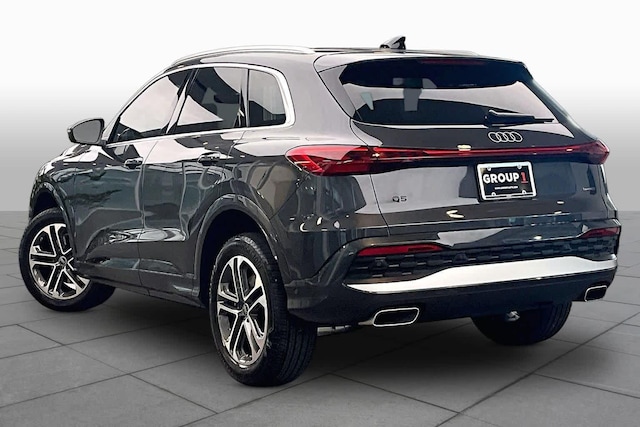 2025 Audi Q5 Premium - Photo 11