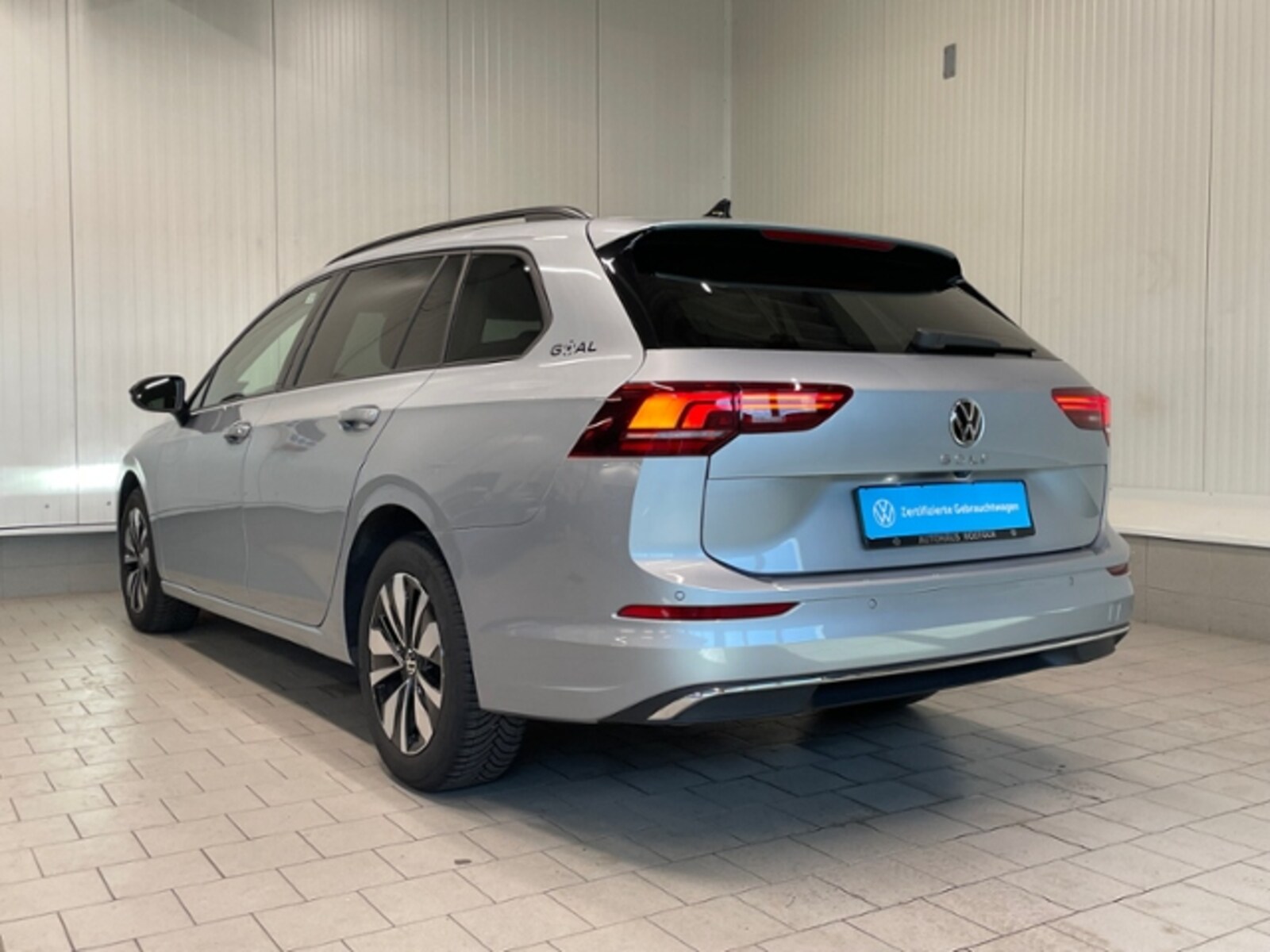 Volkswagen Golf Variant – Bild 4