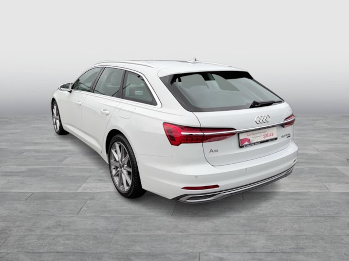 Bild über Audi A6 Avant TFSI e advanced 50 TFSI e quattro S tronic - für weitere Informationen kontaktieren Sie den Audi Partner