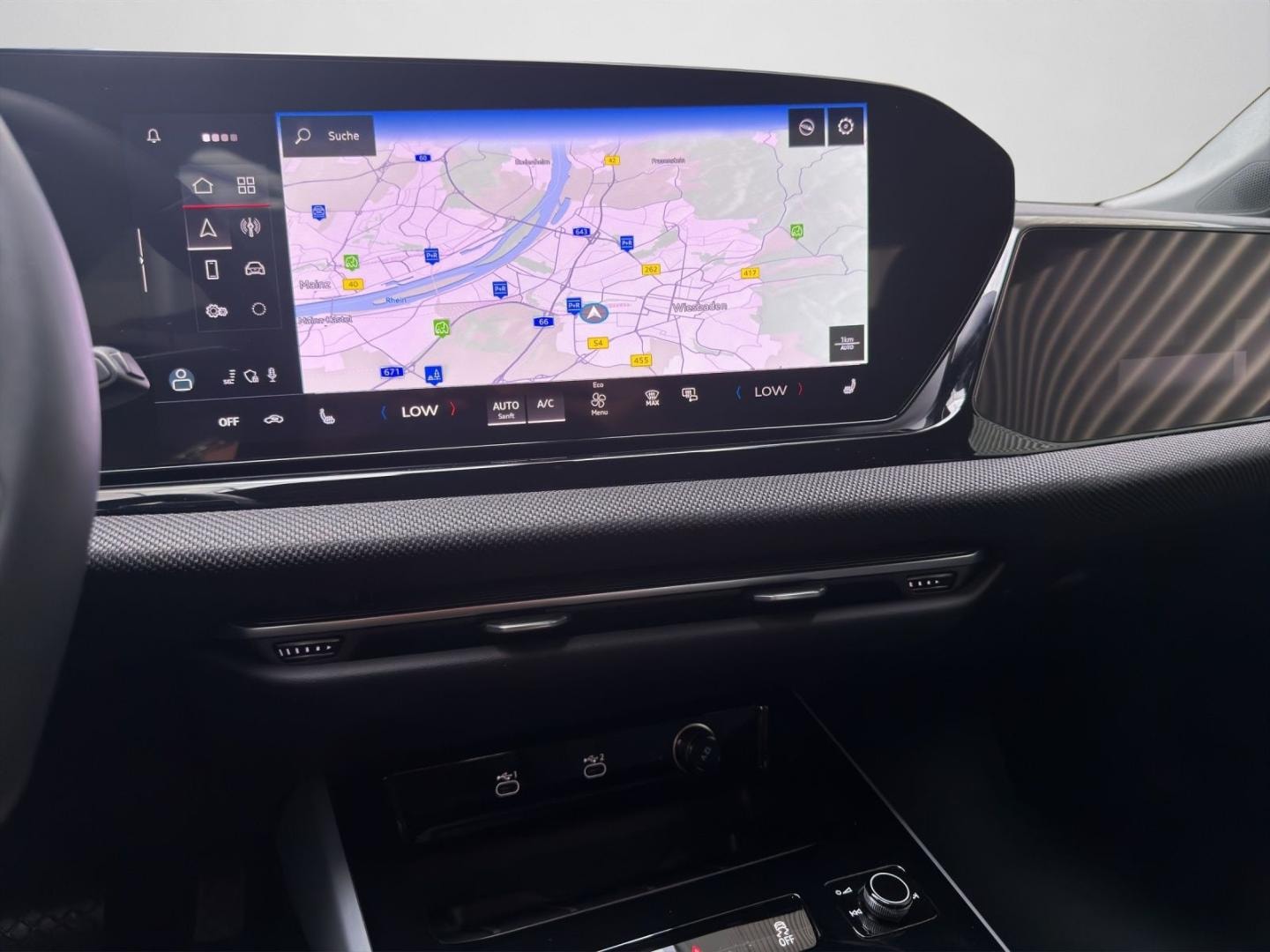 Bild über Audi A6 Avant TFSI 150 kW S tronic - für weitere Informationen kontaktieren Sie den Audi Partner