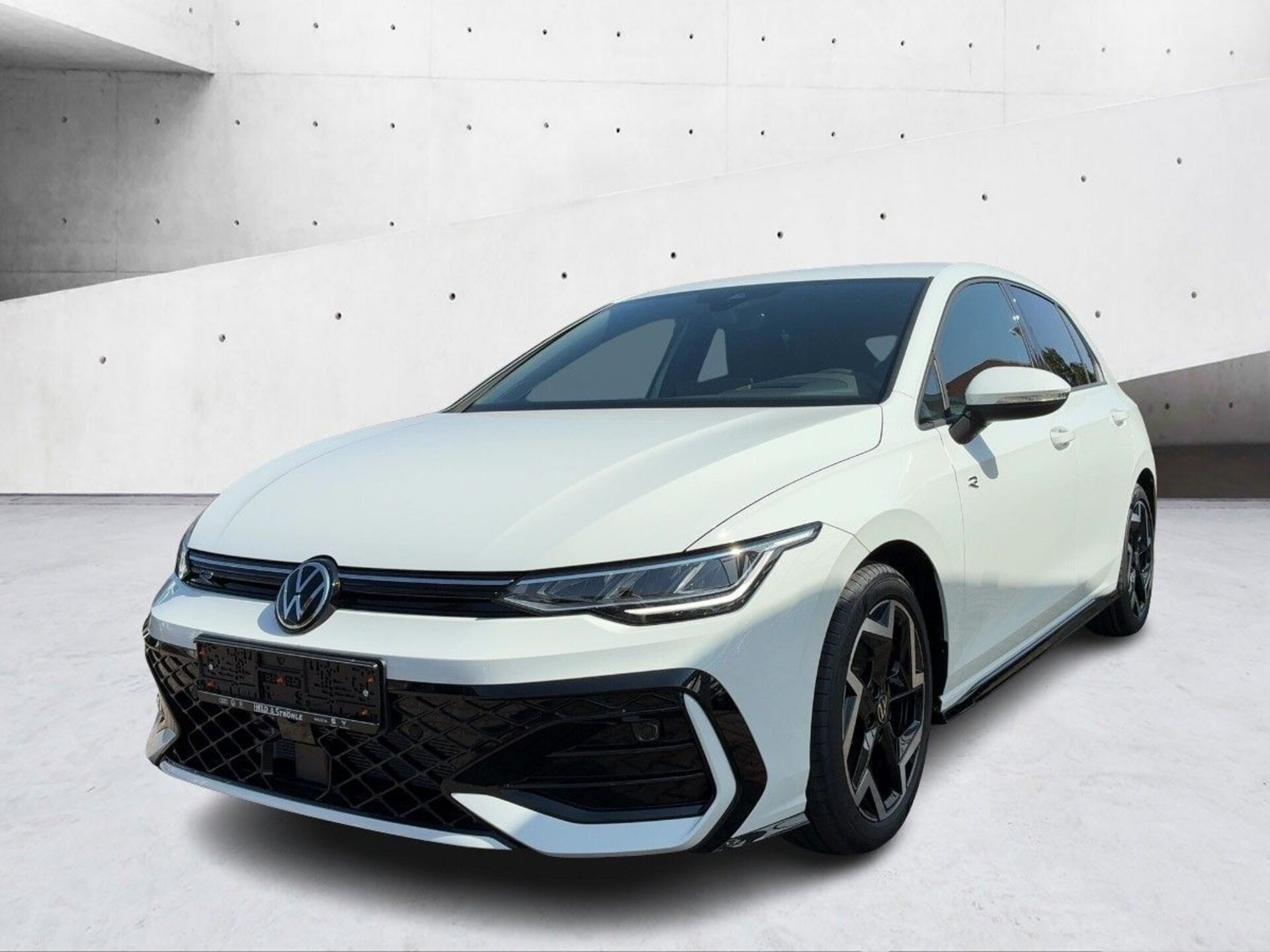 Volkswagen Golf R-Line