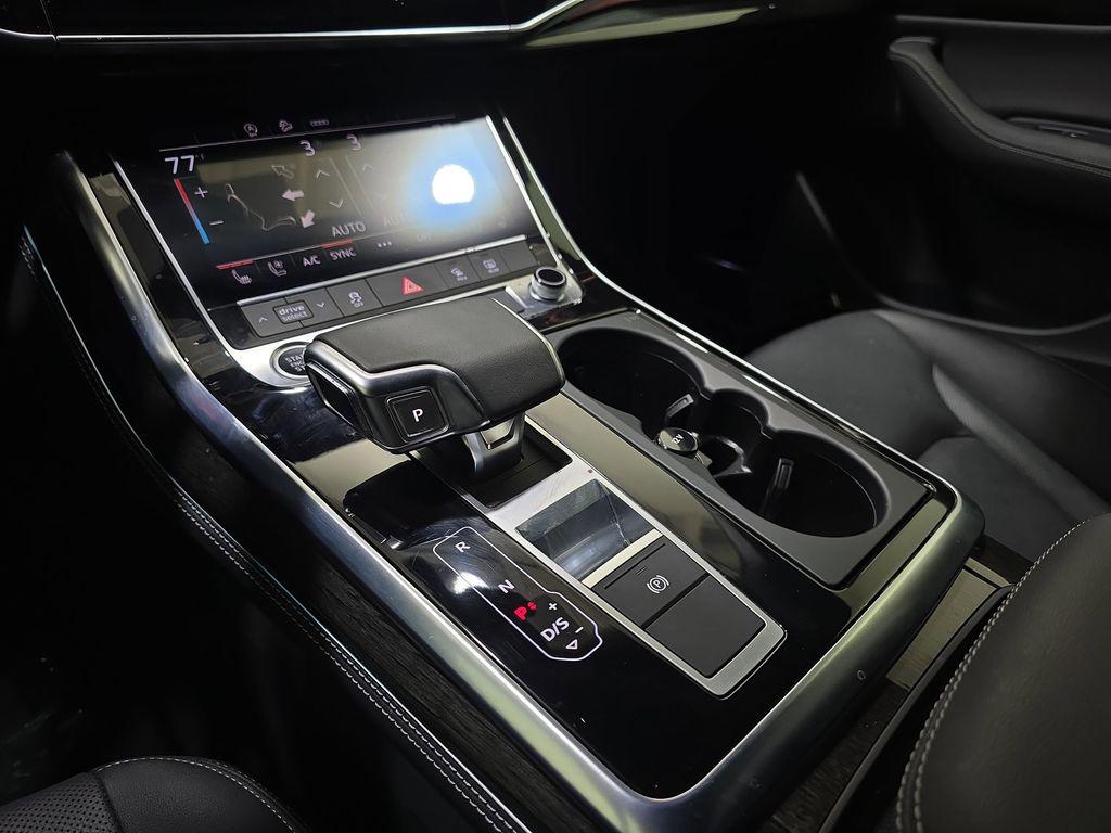 2025 Audi Q8 Premium Plus - Photo 28