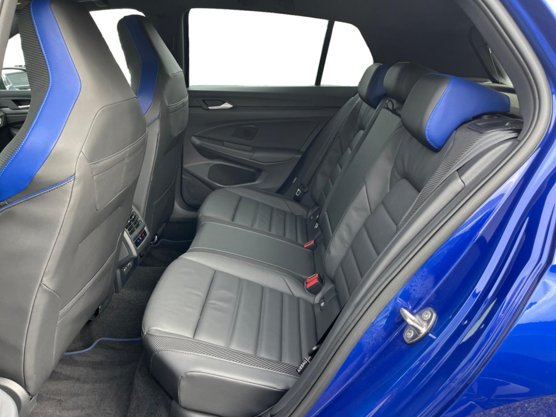 Volkswagen Golf R