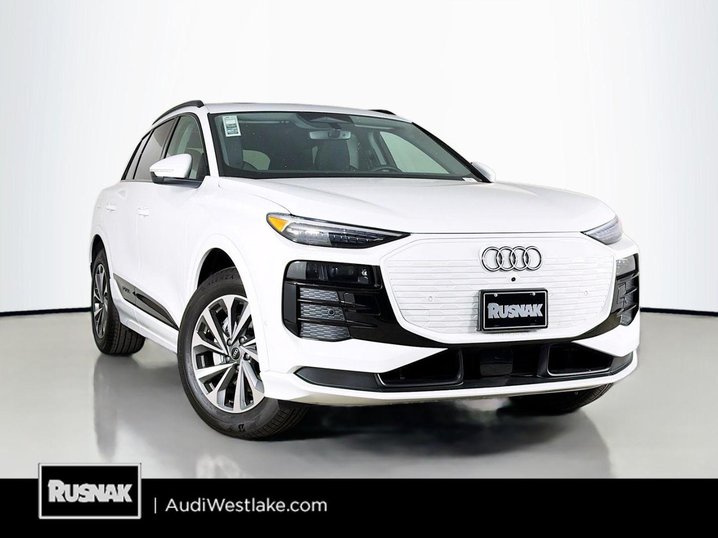 2025 Audi Q6 e-tron Premium Plus quattro's photo