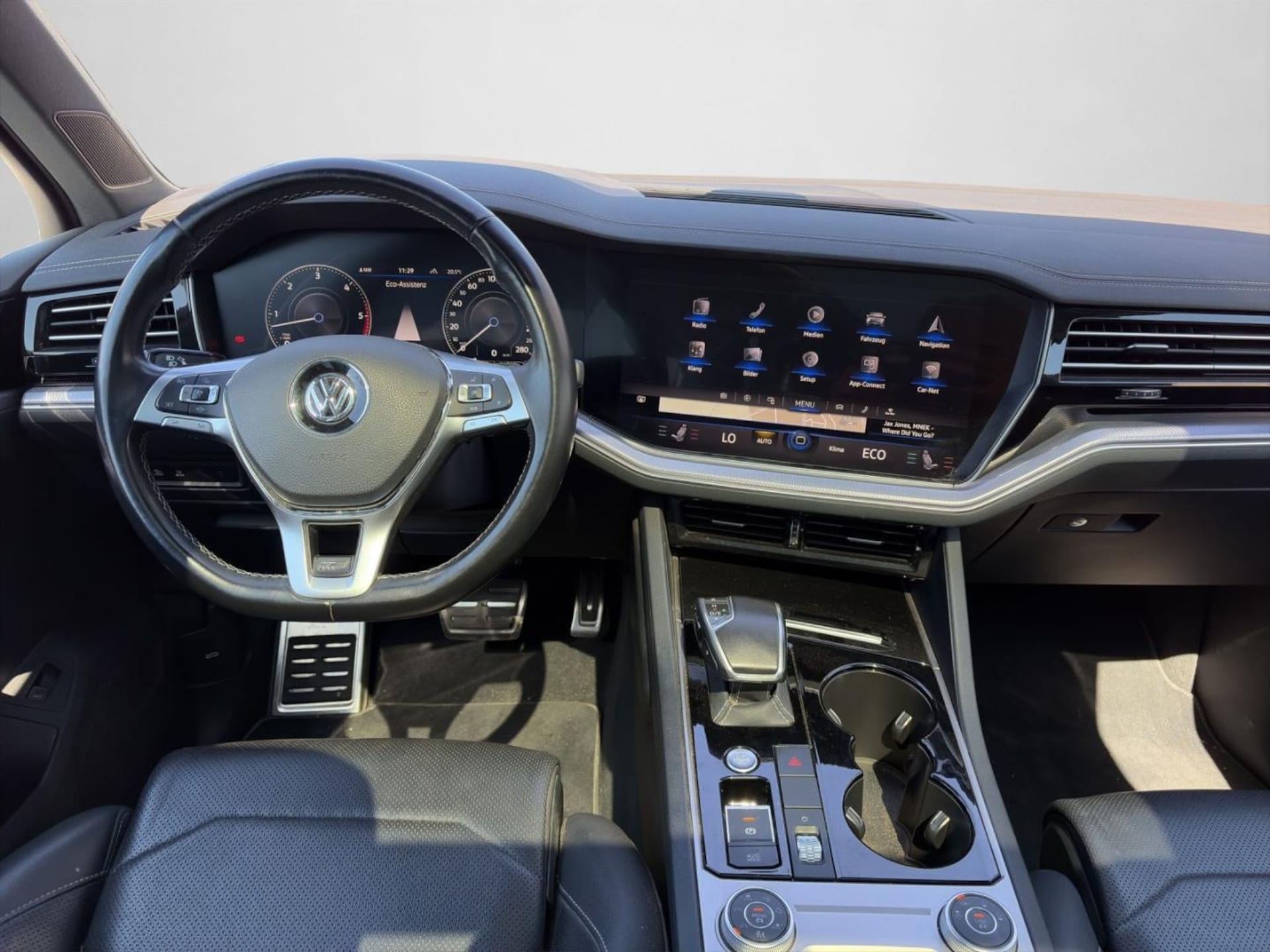 Volkswagen Touareg Basis-Modell