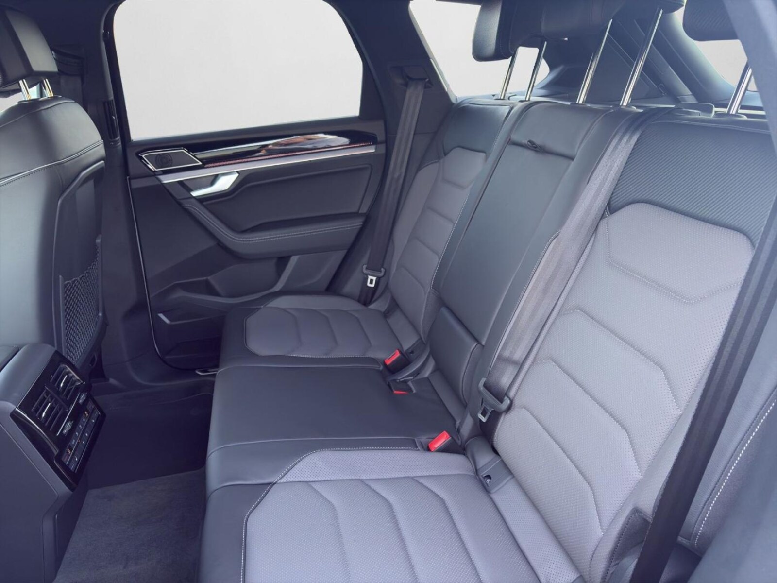 Volkswagen Touareg – Bild 14