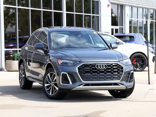 Photo of 2023 Audi Q5