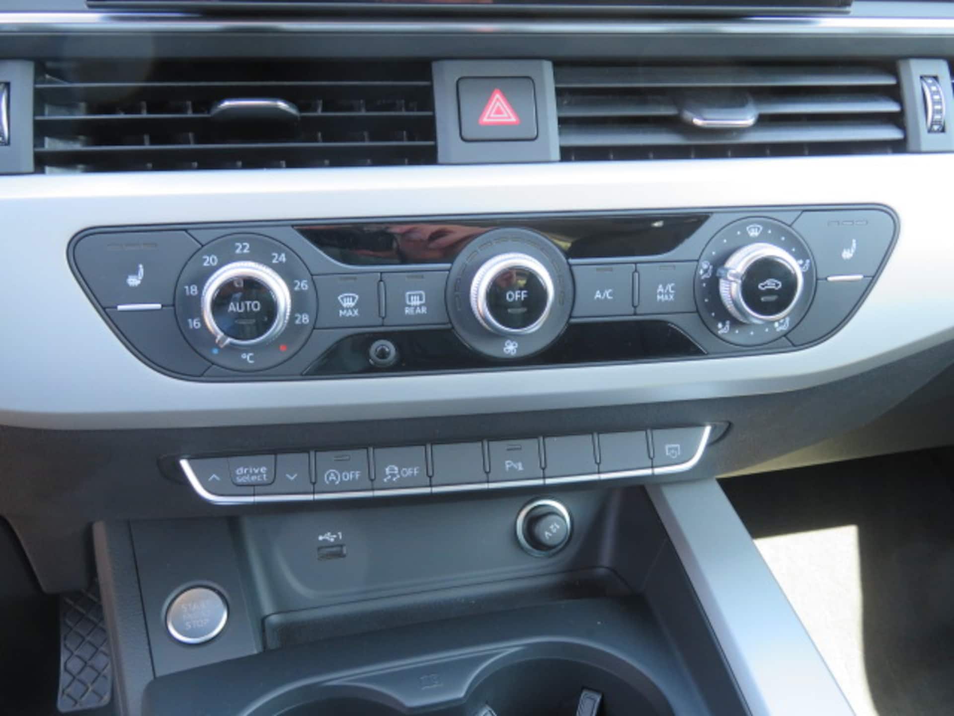 Audi A4 Avant S line