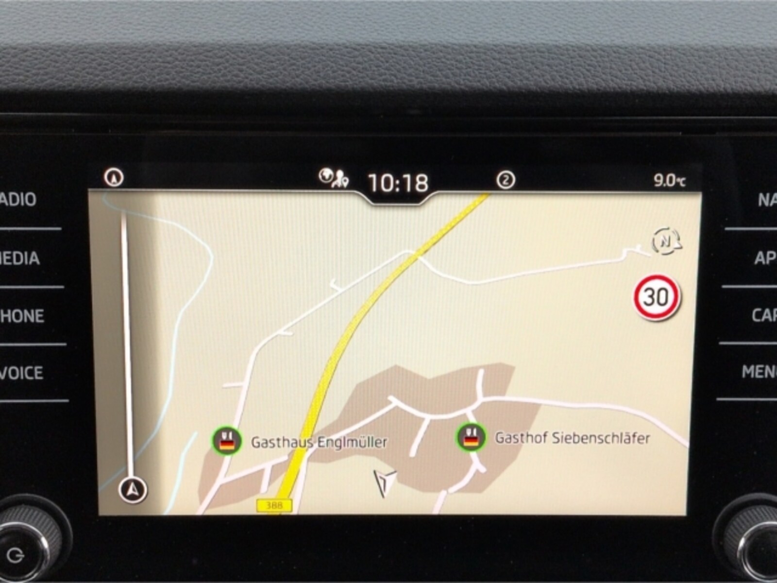 Škoda Karoq – Bild 11