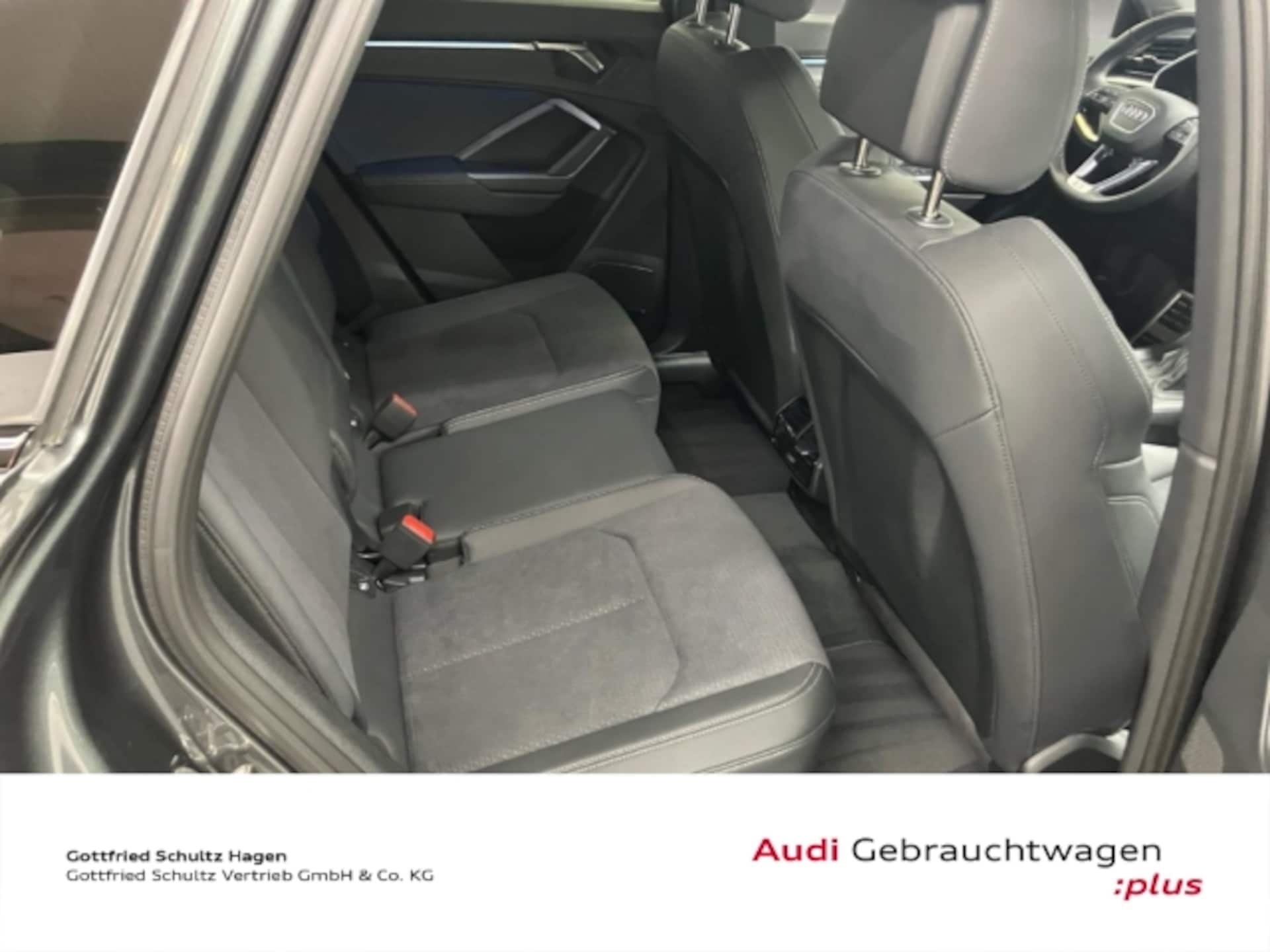 Audi Q3 SUV S line