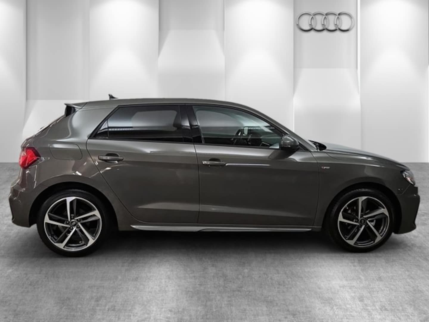 Bild über Audi A1 Sportback S line 25 TFSI S tronic - für weitere Informationen kontaktieren Sie den Audi Partner