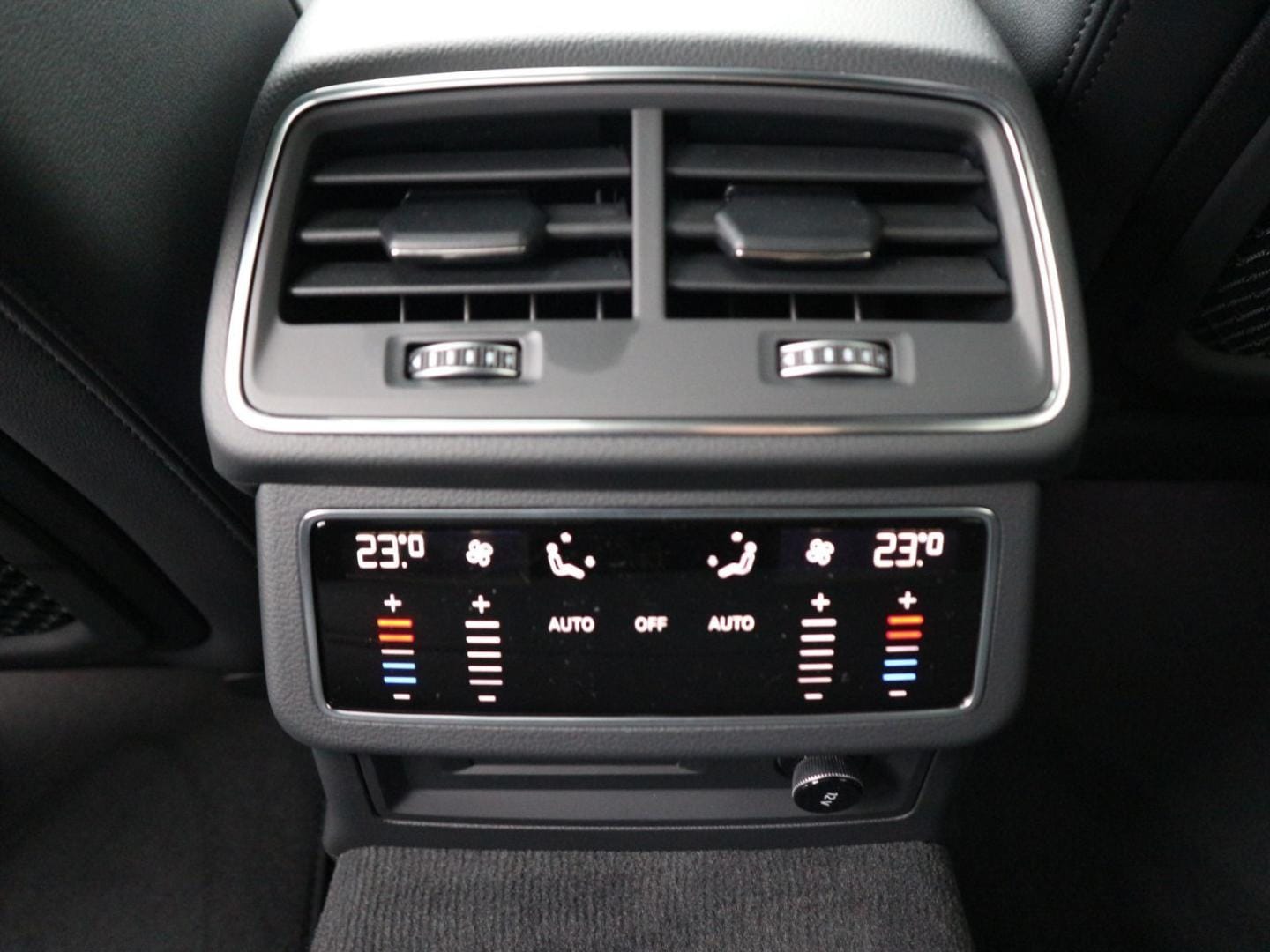 Bild über Audi A6 Avant S line 45 TDI quattro S tronic - für weitere Informationen kontaktieren Sie den Audi Partner