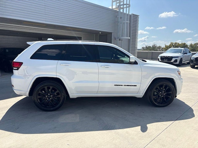 2020 Jeep Grand Cherokee