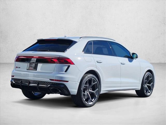 2026 Audi RS Q8 SUV performance