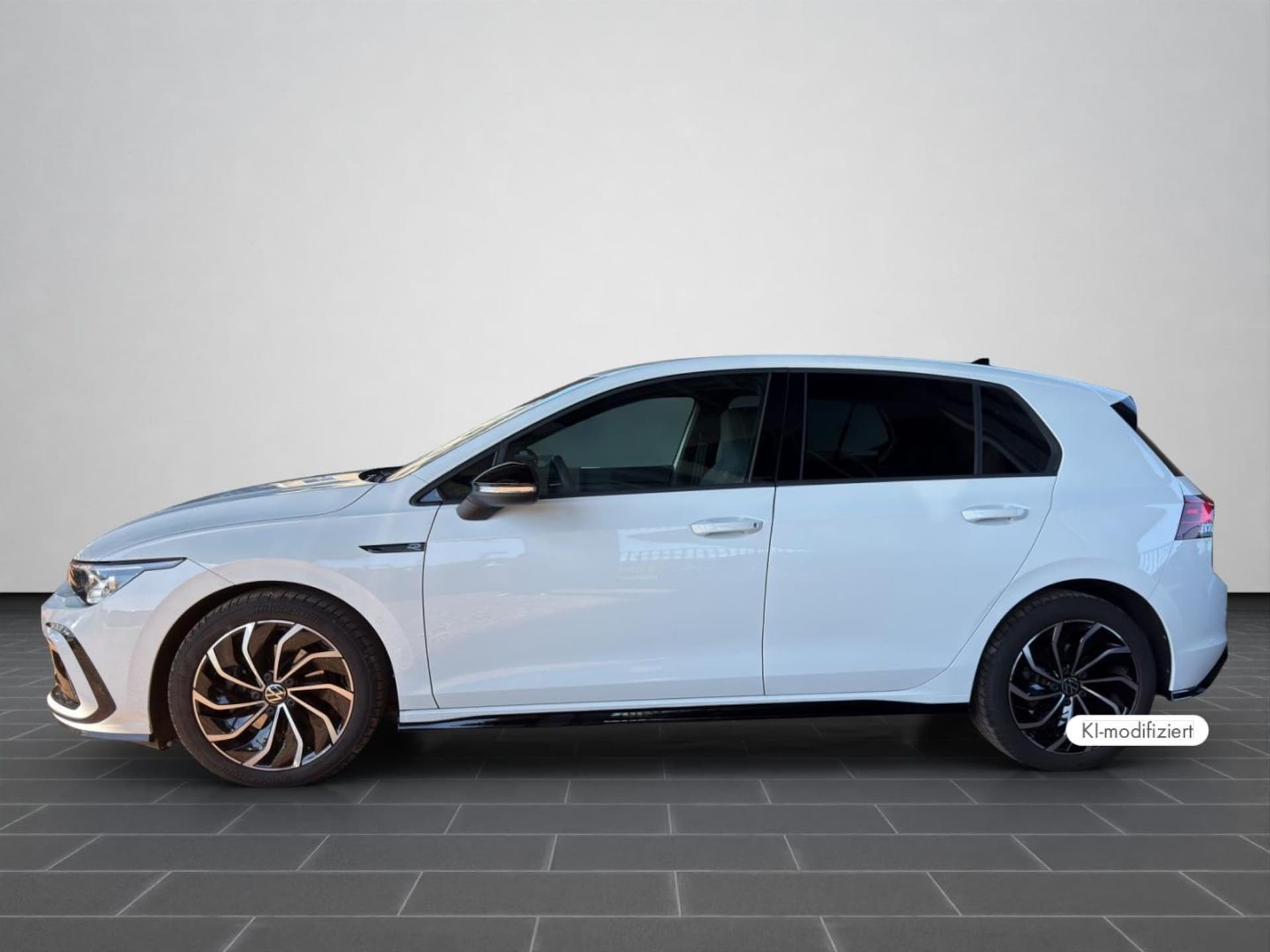 Volkswagen Golf R-Line