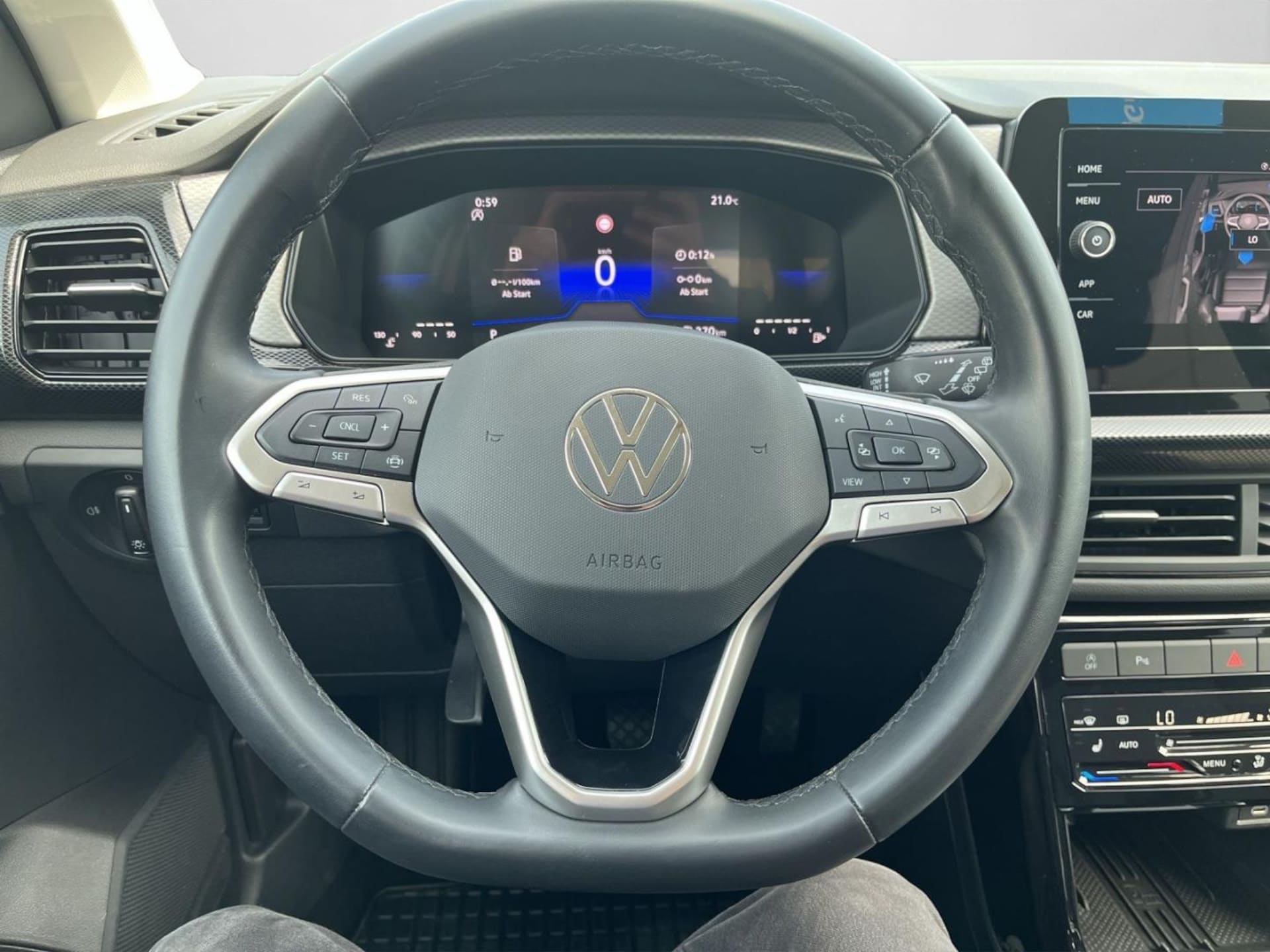Volkswagen T-Cross Life