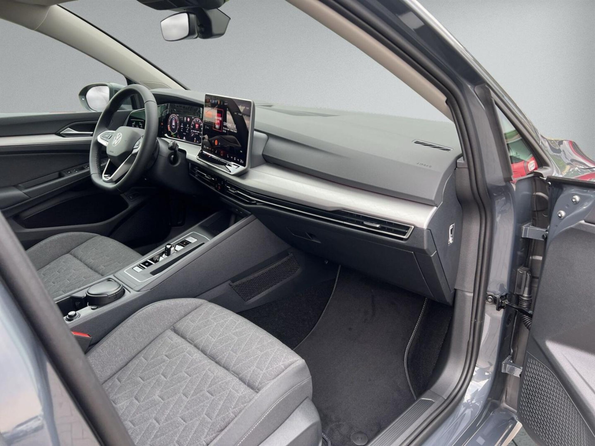 Volkswagen Golf Variant Life