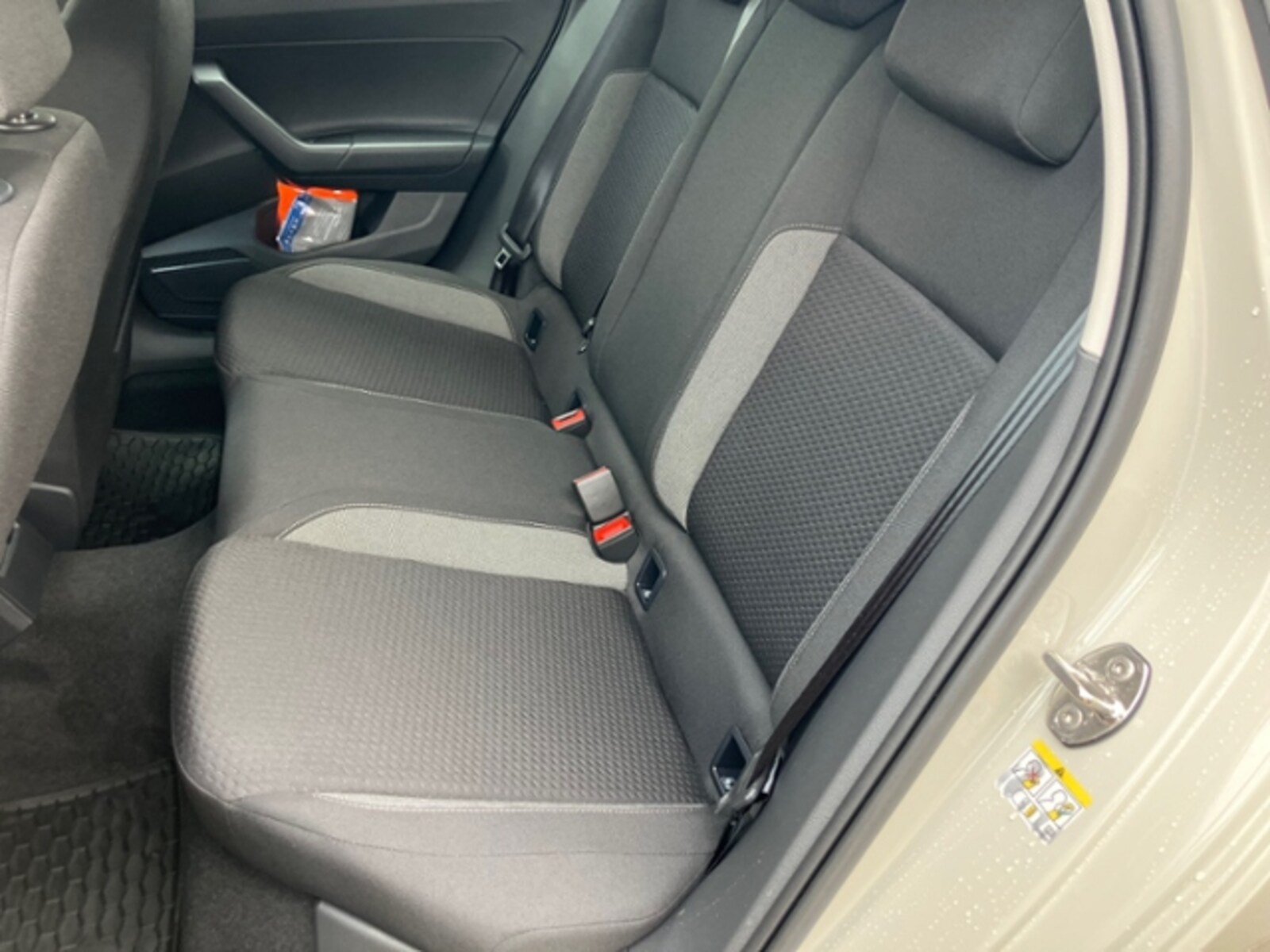 Volkswagen Polo – Bild 12