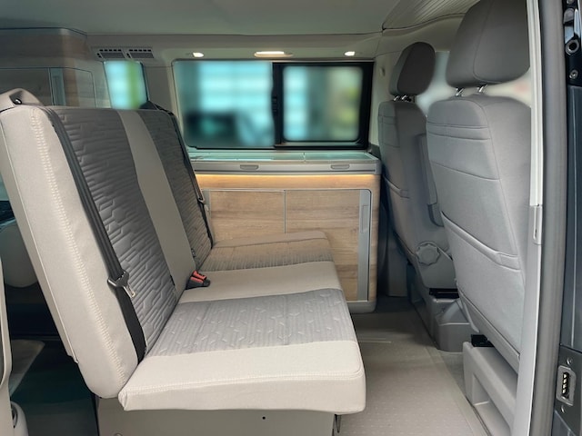 Volkswagen T6.1 California