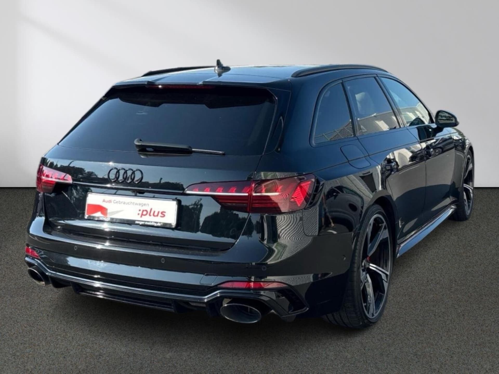 Audi RS 4 Avant