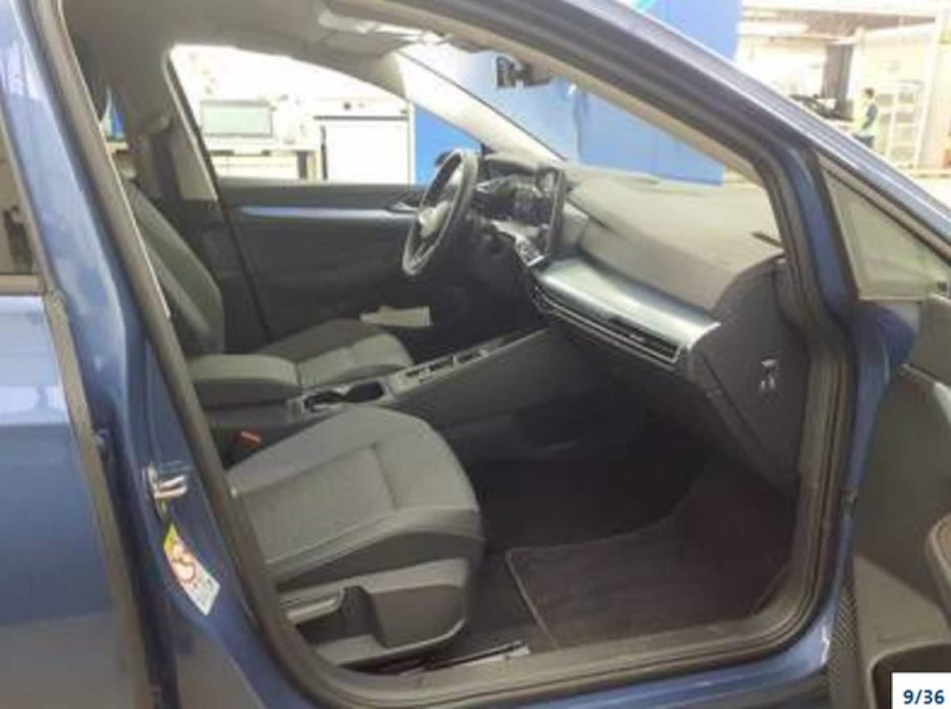 Volkswagen Golf Life