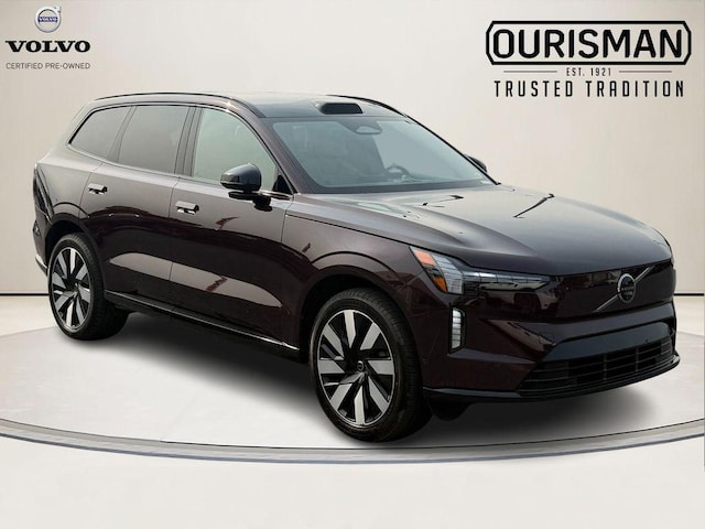 Photo of 2025 Volvo EX90 