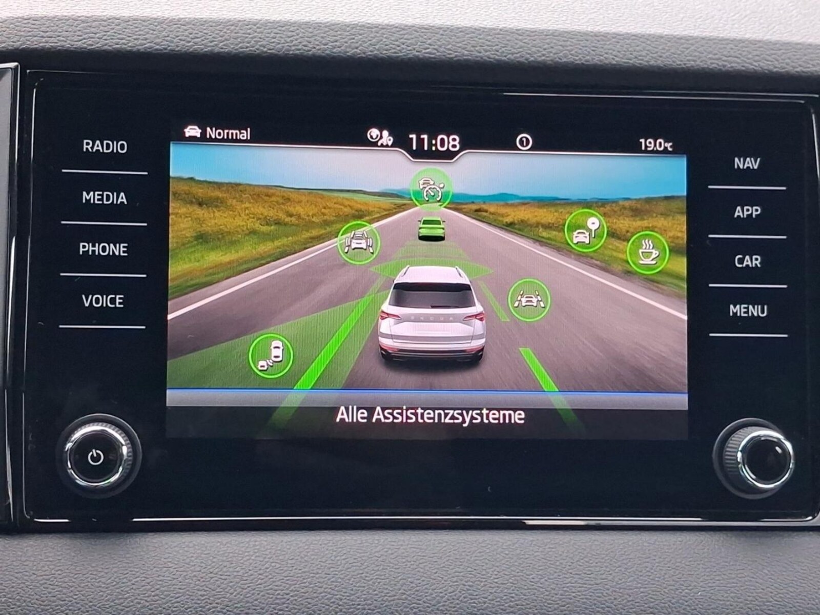 Škoda Karoq – Bild 14