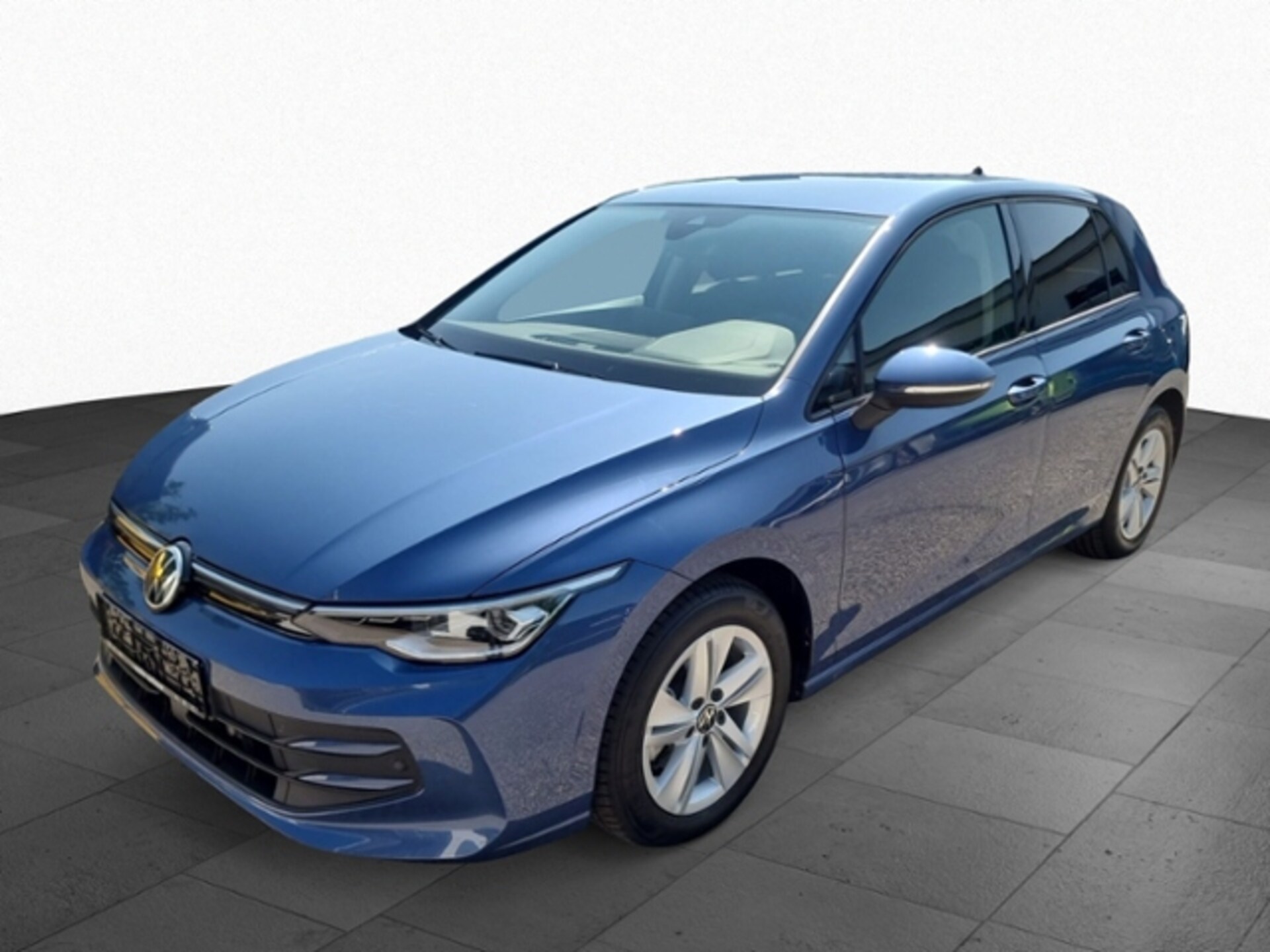 Volkswagen Golf Life