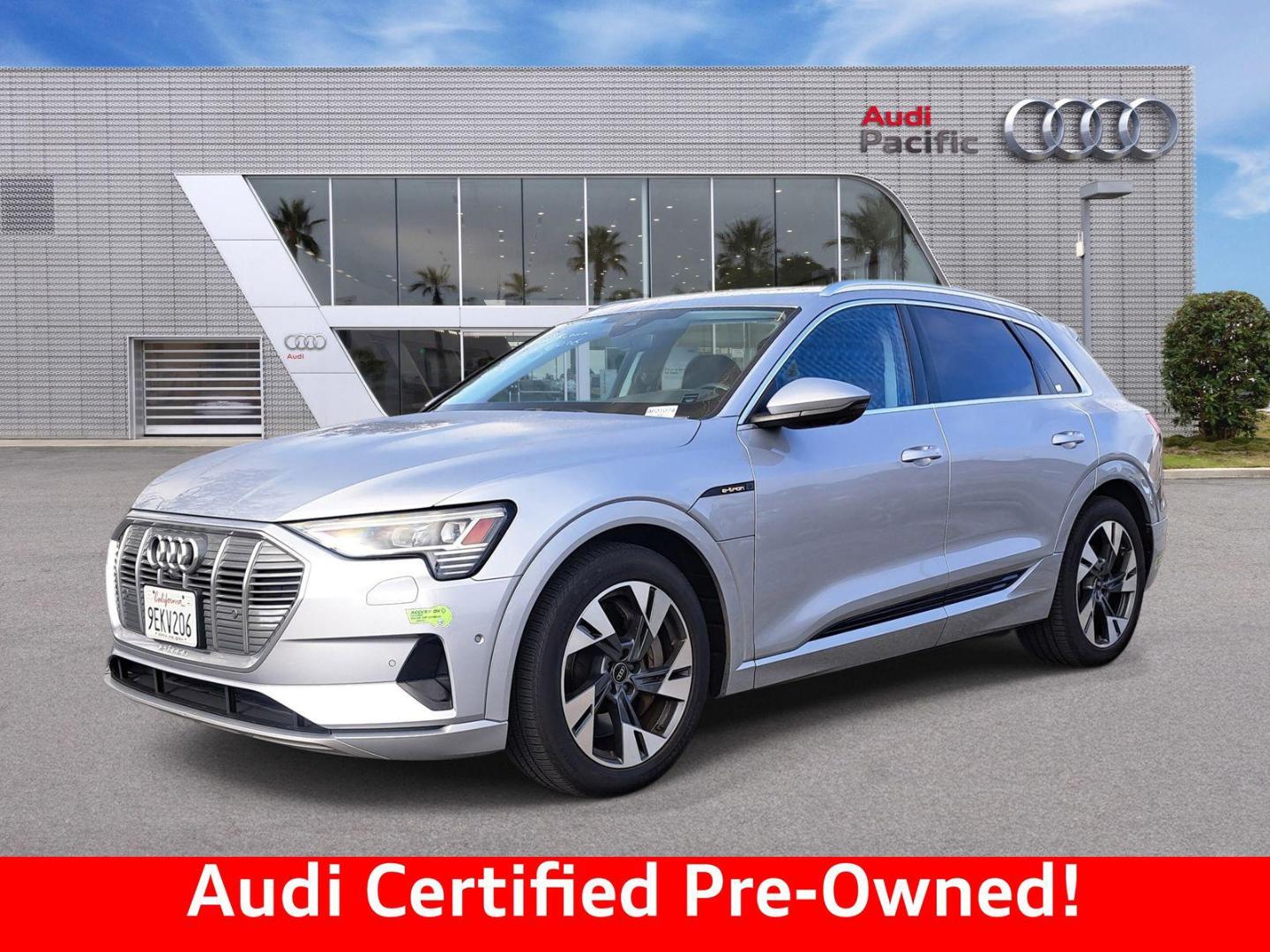 2023 Audi e-tron 95 kWh Premium Plus quattro's photo