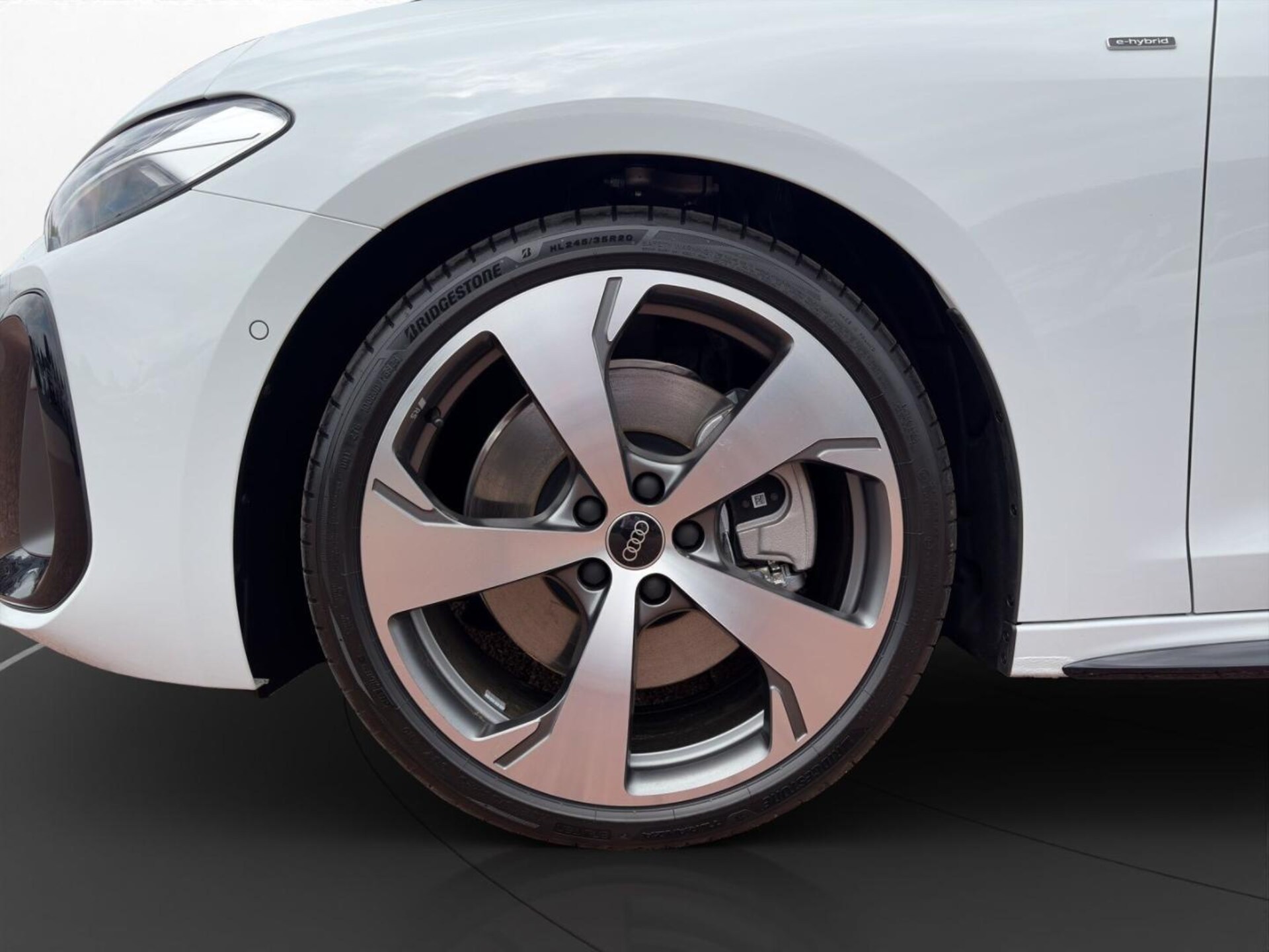 Audi A5 Avant e-hybrid