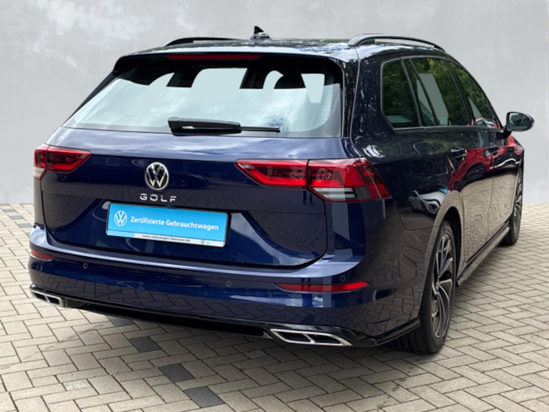 Volkswagen Golf Variant R-Line