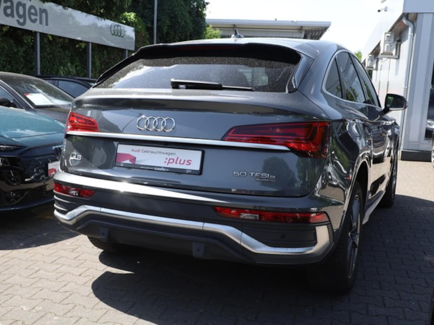 Bild über Audi Q5 Sportback TFSI e S line 50 TFSI e quattro S tronic - für weitere Informationen kontaktieren Sie den Audi Partner