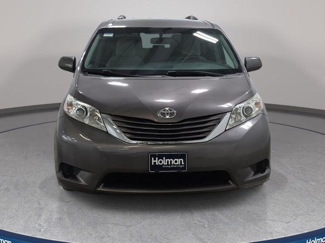 2016 Toyota Sienna