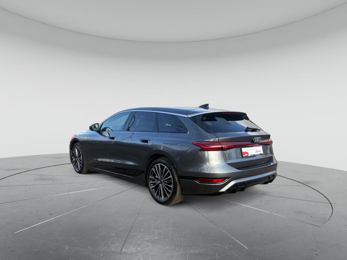 Bild über Audi A6 Avant e-tron e-tron performance - für weitere Informationen kontaktieren Sie den Audi Partner