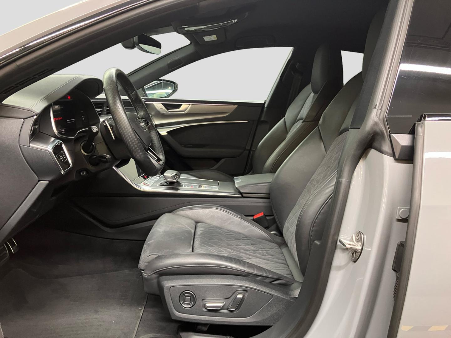 Image about Audi RS 7 Sportback TFSI quattro tiptronic