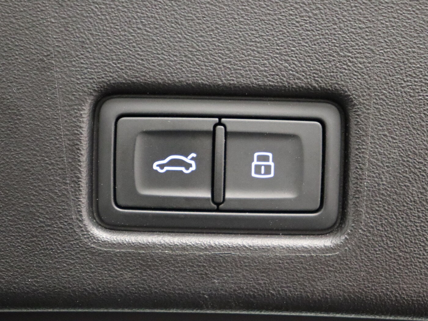 Image about Audi Q4 Sportback e-tron 40 e-tron