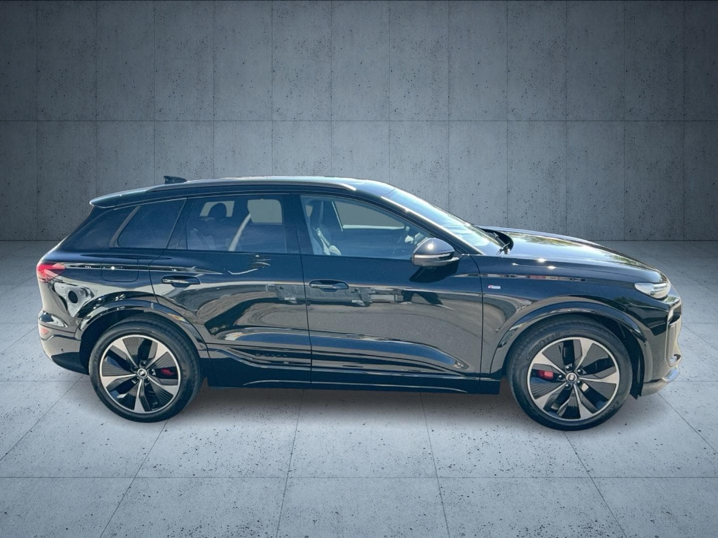Bild über Audi Q6 SUV e-tron S line business e-tron performance 225 kW - für weitere Informationen kontaktieren Sie den Audi Partner