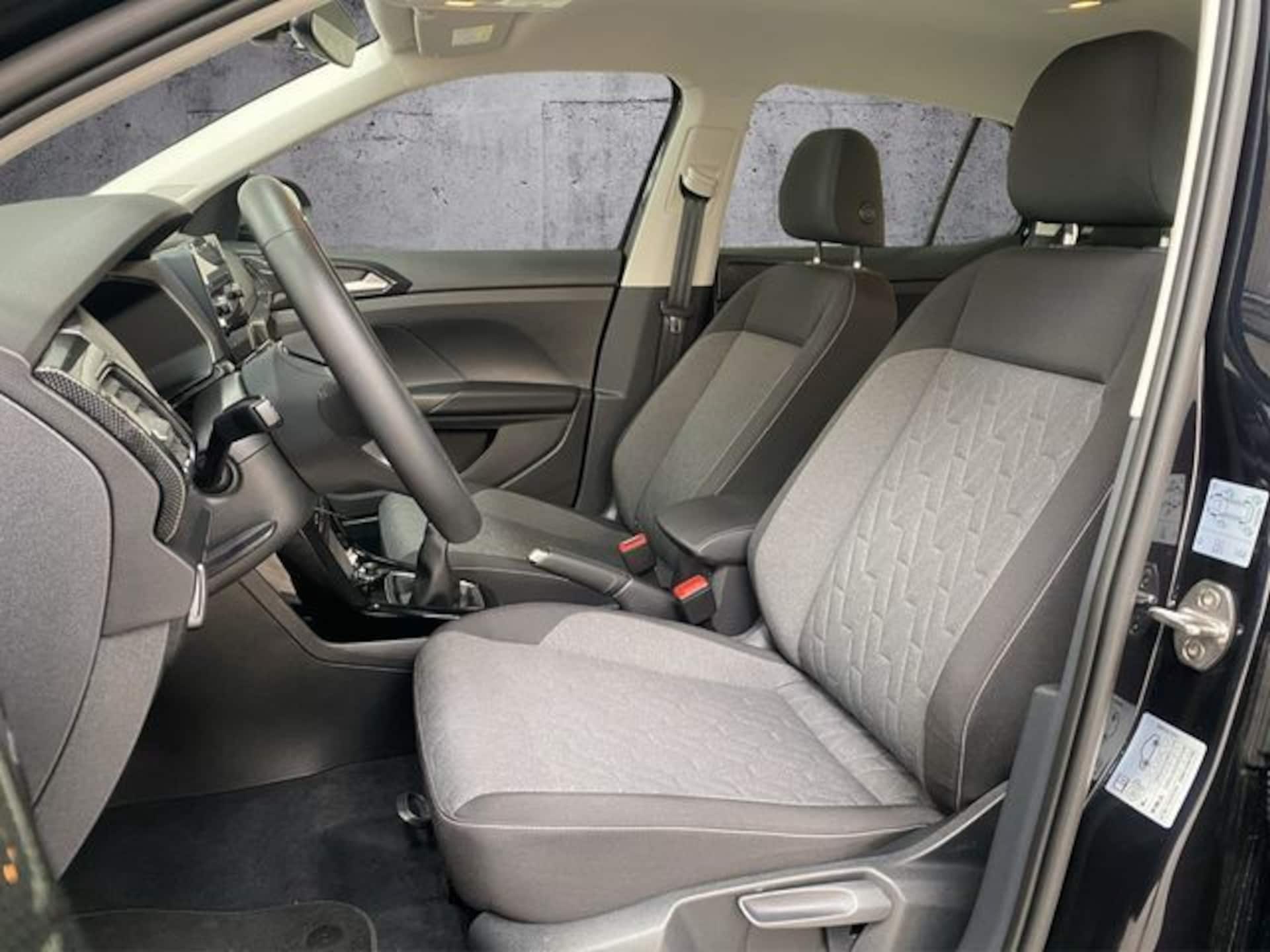 Volkswagen T-Cross Life