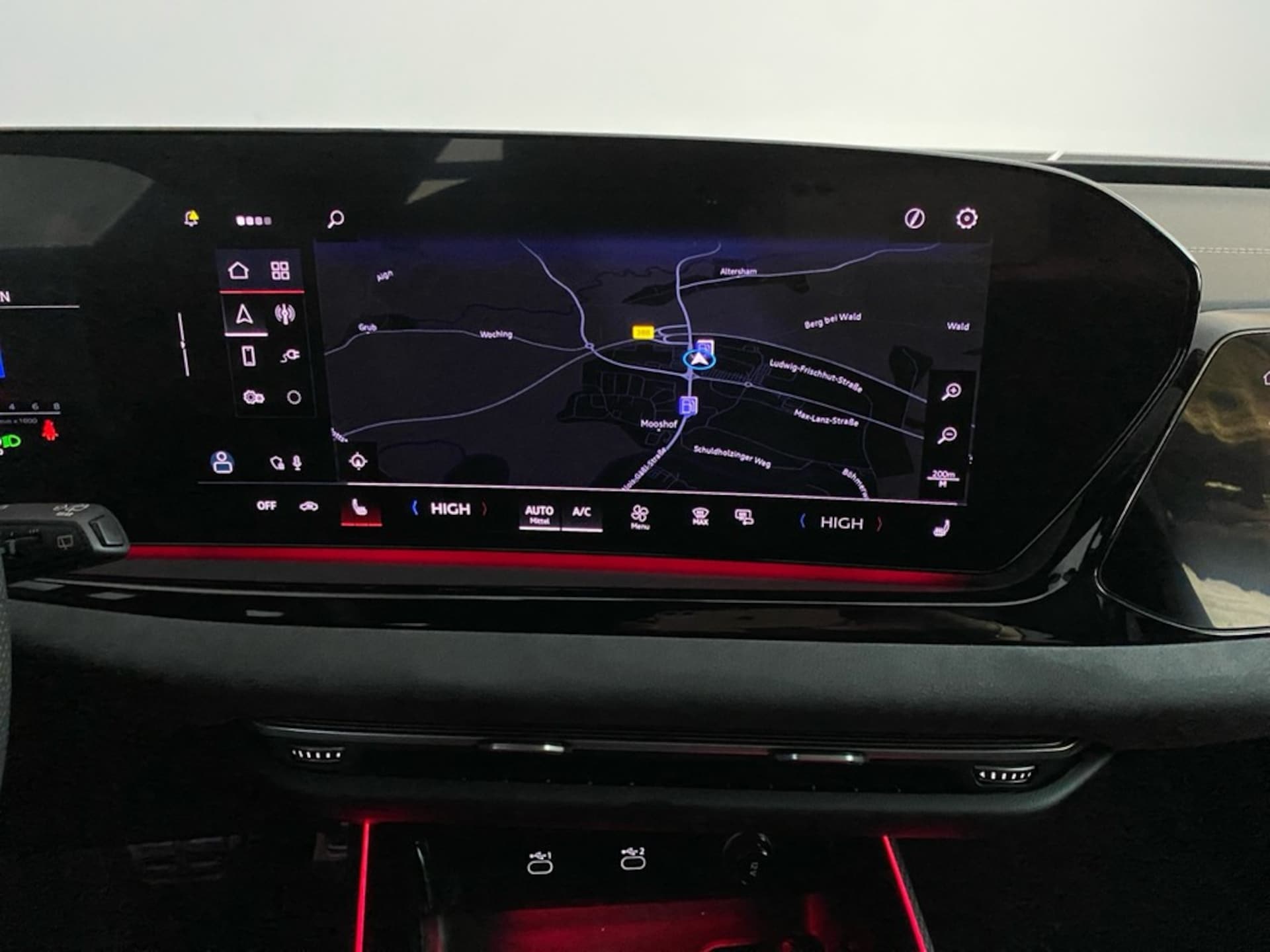 Audi A6 Avant e-hybrid